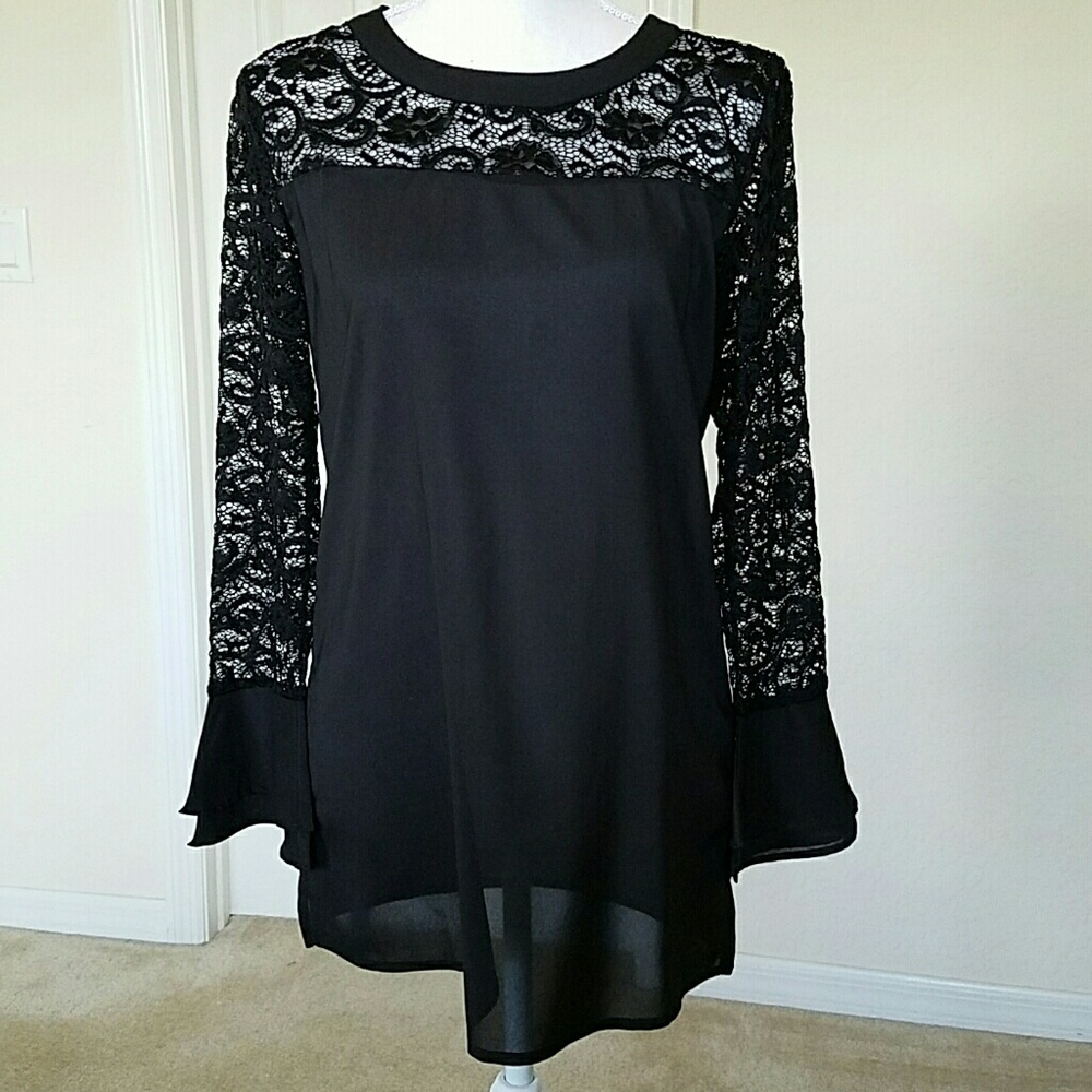 NWT Black bell-sleeved chiffon tunic w/lace trim